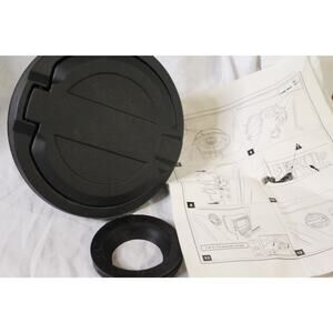 Gas Cap Cover for Jeep Wrangler JL JLU 2- 4 Door 2018-2023, Metal Plastic Black